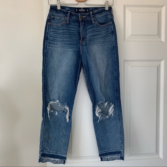Hollister Distressed Cropped Jeans Size 3 Short - Picture 2 of 8